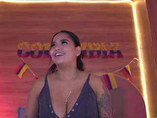 violeta-evanz webcam model stream image