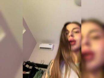 Kris- webcam model stream image