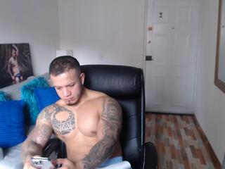Joe Ford webcam flirt4free model stream image