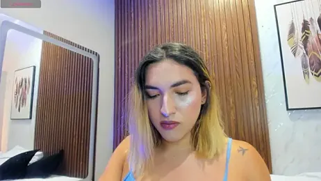 TomLondon_ webcam model stream image
