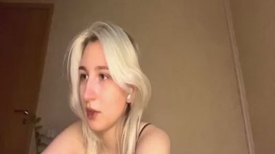 GenesisElder webcam model stream image