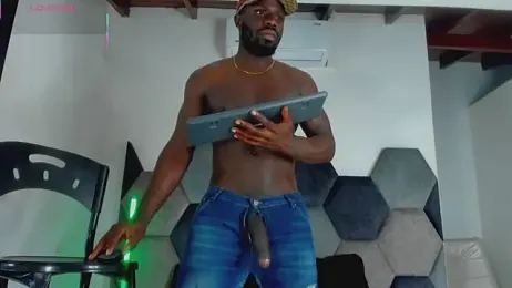 Latrellx7 webcam model stream image