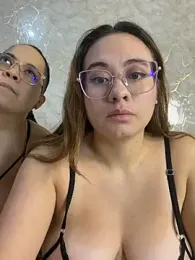 naughtylesbians__ webcam model stream image