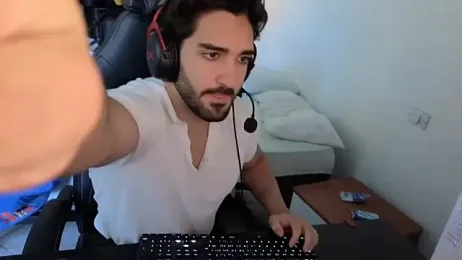 Al3xox02 webcam model stream image