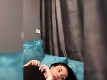 -Lili webcam bongacams model stream image