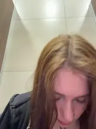 lucy-joy webcam stripchat model stream image