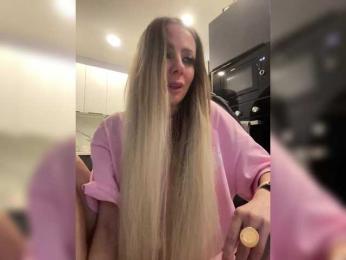 blondalina webcam bongacams model stream image