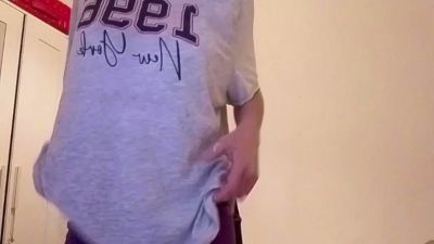 Larafoxok webcam model stream image