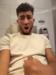 liam_bronw webcam stripchat model stream image