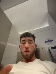 liam_bronw webcam stripchat model stream image