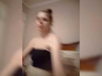 Terri-and-Kyle webcam model stream image