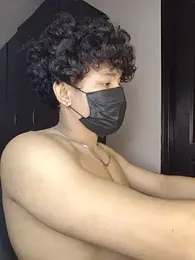 roxiii_ webcam model stream image