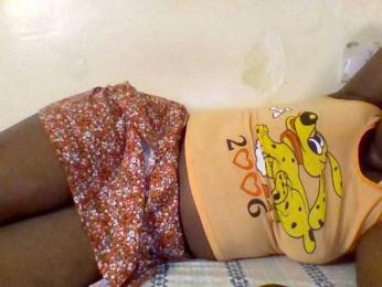 Sexxyblacky webcam bongacams model stream image