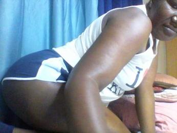 Sexxyblacky webcam bongacams model stream image