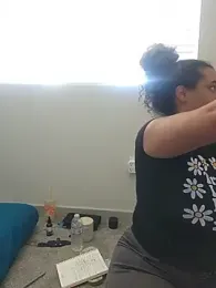 cinnaminnie webcam model stream image