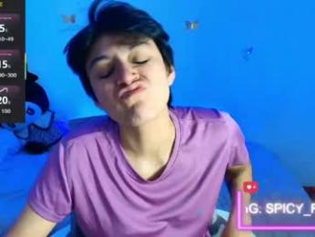naty_lux19 webcam model stream image