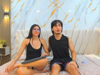 sweetauracouple webcam model stream image