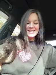 Niki_li webcam stripchat model stream image