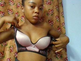 Elysa7 webcam bongacams model stream image