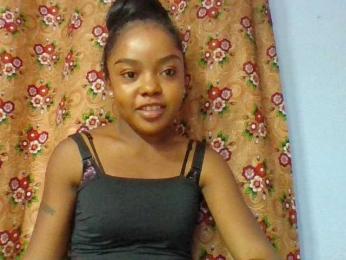 Elysa7 webcam bongacams model stream image