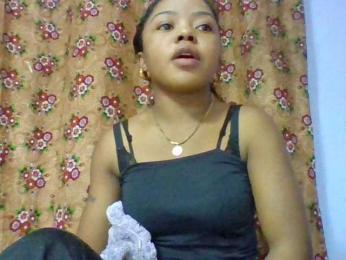 Elysa7 webcam model stream image