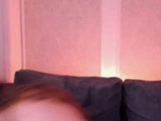 nicolle-w webcam model stream image