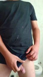 Zakaria01 webcam model stream image