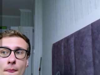 dennisgartmangay webcam camsoda model stream image