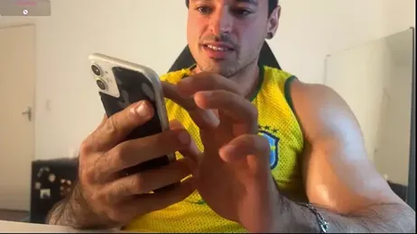 Lucasfit24 webcam model stream image