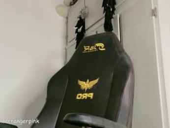 power_ranger_pink webcam model stream image