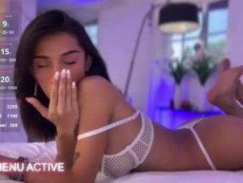 trixieemerald webcam model stream image