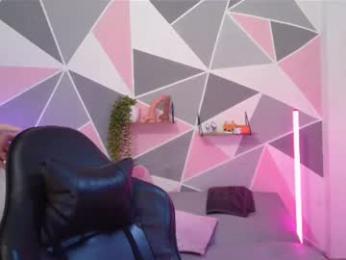 andrewanndcherry webcam chaturbate model stream image