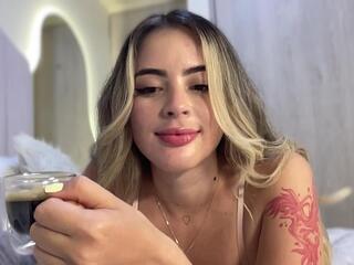 Alison Ferrer webcam flirt4free model stream image