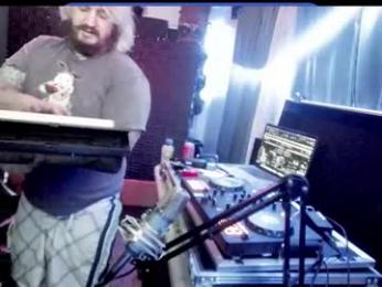 kinkybiguy14 webcam model stream image