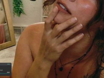 DeliFlower webcam model stream image