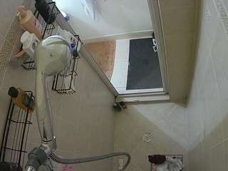 voyeurcam-baileybase-shower webcam model stream image