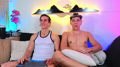 Almiboys webcam model stream image