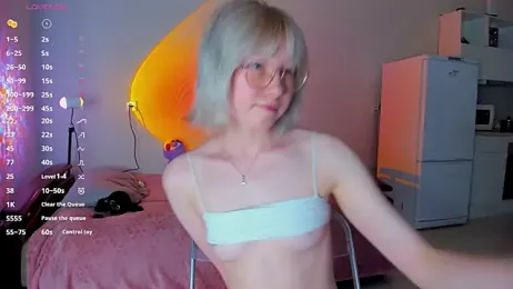 Allettaevee webcam stripchat model stream image