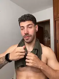 Guyinthemountain webcam stripchat model stream image