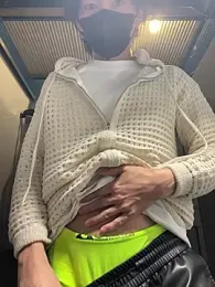 --ha-ru-- webcam model stream image