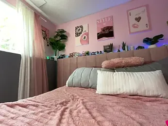 chloetease webcam model stream image
