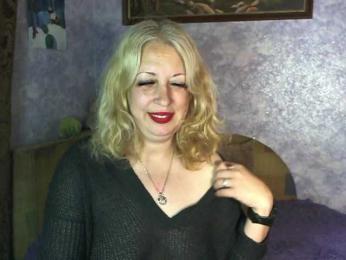 SoftGella webcam bongacams model stream image