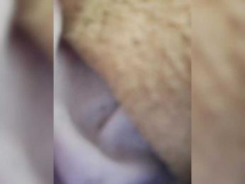 SG-310 webcam bongacams model stream image