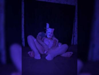 Nik-Luna webcam bongacams model stream image