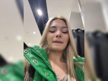 obsessed_with_me webcam bongacams model stream image