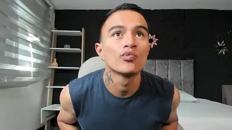 LiamDeep webcam stripchat model stream image