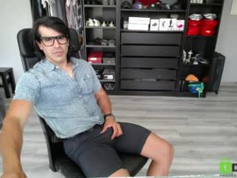 latino23bom webcam chaturbate model stream image