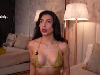 itsdarly webcam model stream image