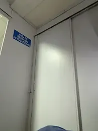 roouse webcam model stream image