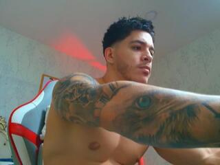 Alan Thompson webcam model stream image